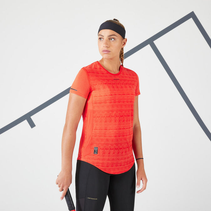 





T-shirt tennis light femme - Ultra light 900 rouge, photo 1 of 8