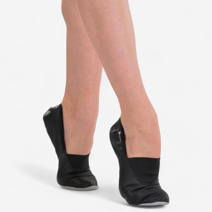 





Chaussons danse modern'jazz cuir souple T41-42 - noir, photo 1 of 5