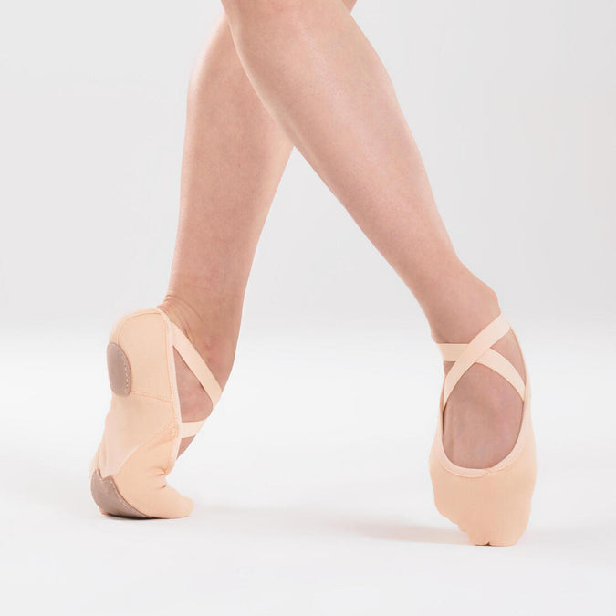 





Demi-pointes danse classique bi-semelles en toile stretch saumon tailles 41-42, photo 1 of 11