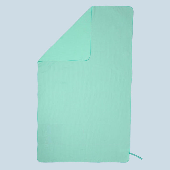 





Serviette Microfibre Vert Menthe Ultra Légère Taille XL 110 x 175 cm, photo 1 of 5