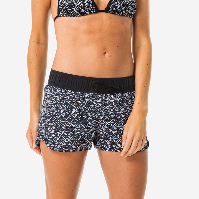 





Boardshort surf femme TINI ETHNI avec ceinture élastiquée et cordon de serrage, photo 1 of 9