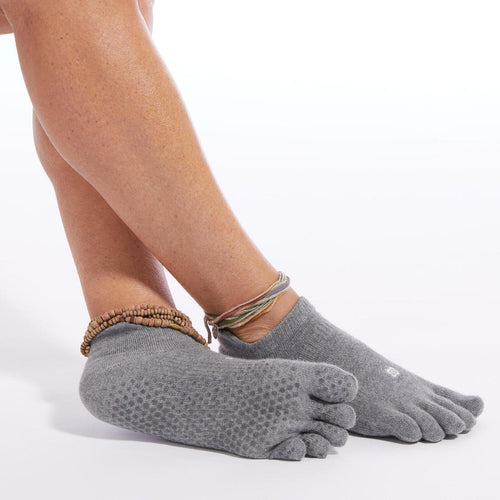 





CHAUSSETTES YOGA 5 DOIGTS ANTIDERAPANTES GRIS CHINE - Decathlon Maurice
